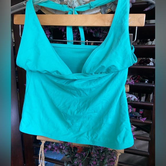 Calvin Klein Swimwear Halter-Style Tankini Top Seagreen - Picture 1 of 4